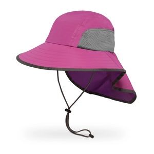 NWT Sunday Afternoons Ultra Adventure Hat